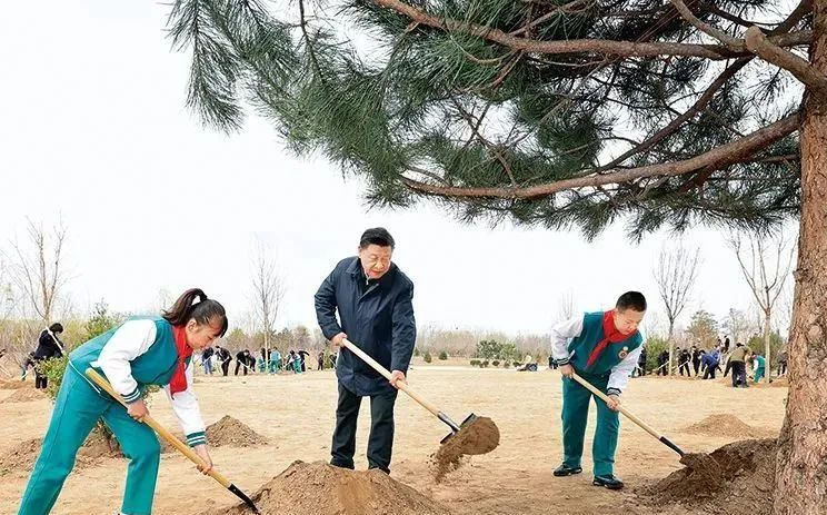 《求是》杂志发表习近平总书记重要文章《努力建设人与自然和谐共生的现代化》