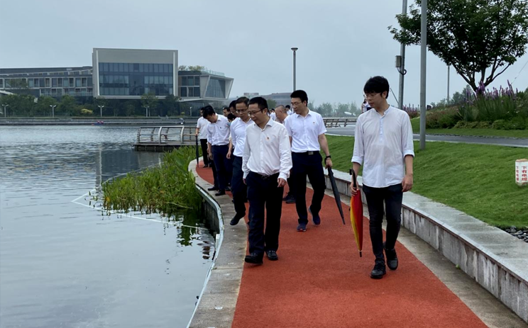 临港新片区管理委员会莅临考察我司“上海之鱼水生态治理项目” 上海水生科技 2021-07-11 09:16